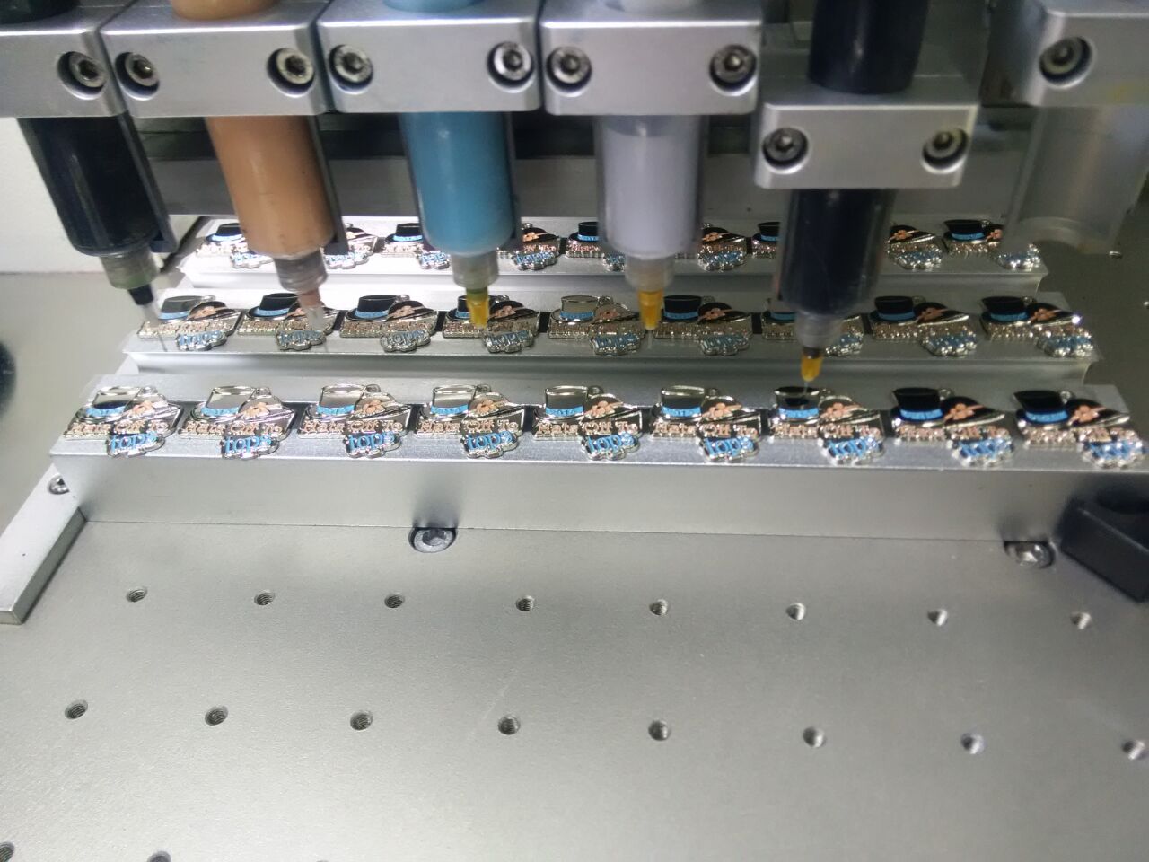 Yearpins factory